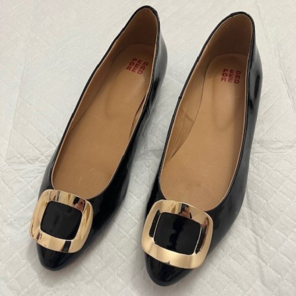 Elegant leather shoes in great condition